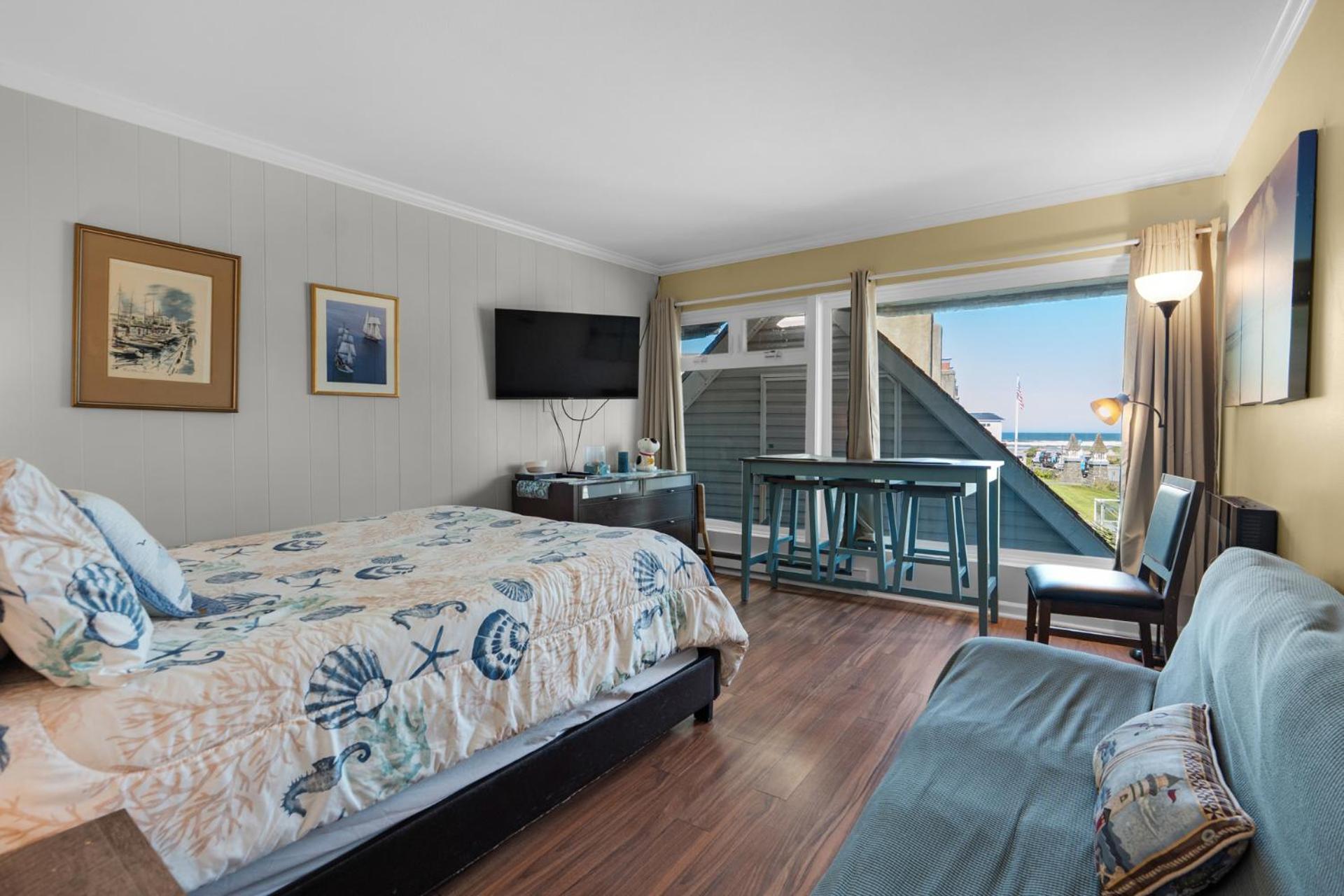 The Tides By The Sea Aparthotel Seaside Exterior photo